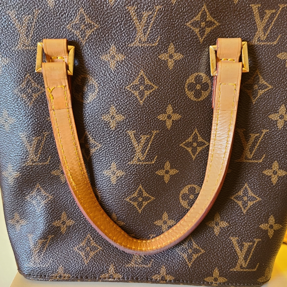 NOT FOR SALE!Louis Vuitton tote